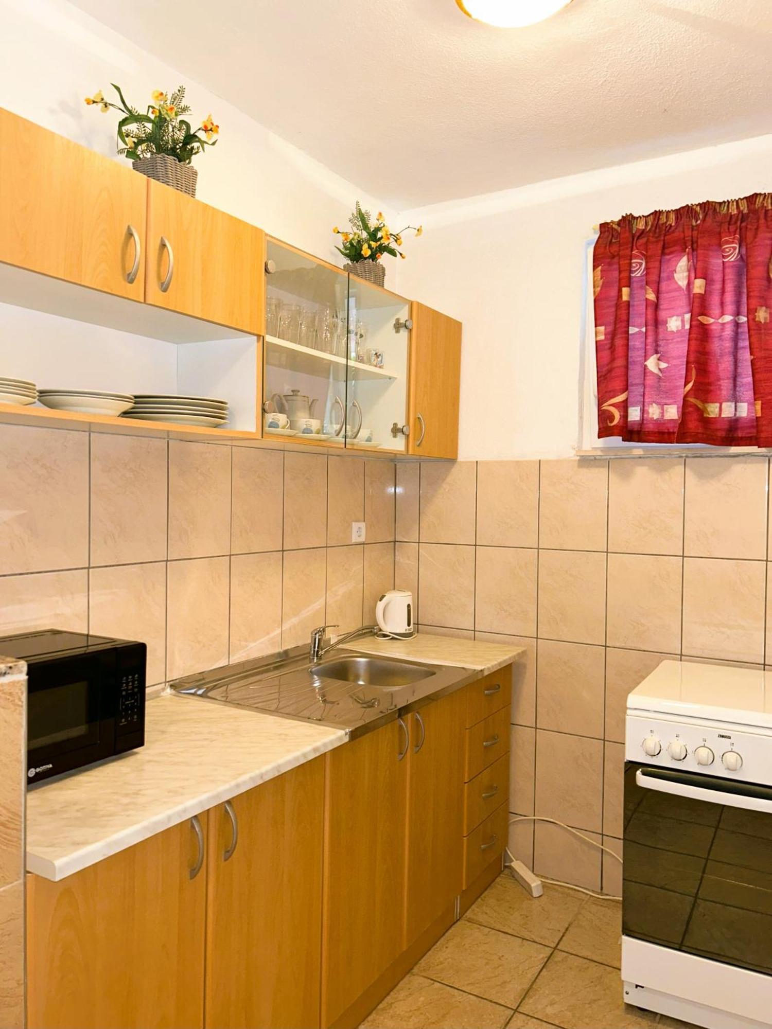Apartments Valjan Trogir Buitenkant foto