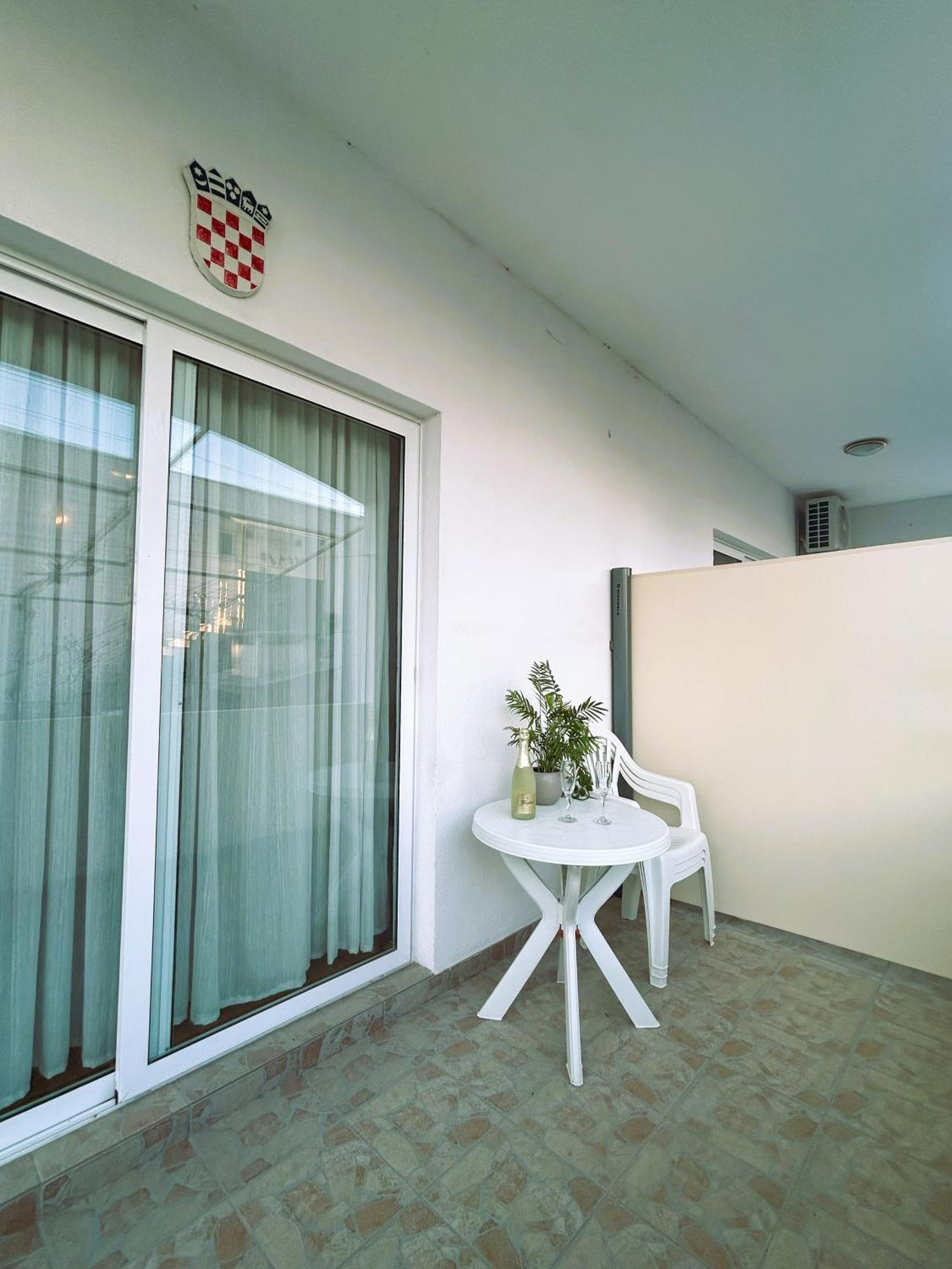 Apartments Valjan Trogir Buitenkant foto