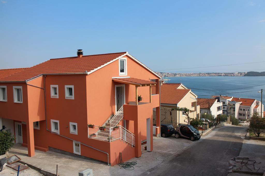 Apartments Valjan Trogir Buitenkant foto