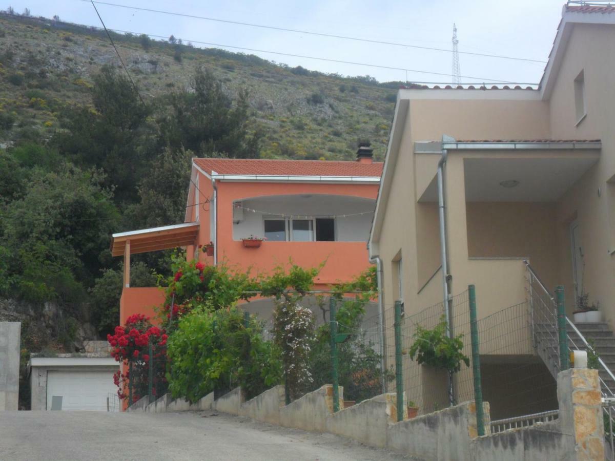 Apartments Valjan Trogir Buitenkant foto