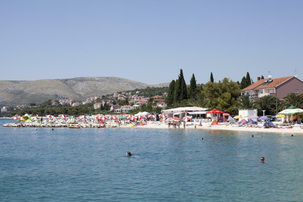 Apartments Valjan Trogir Buitenkant foto